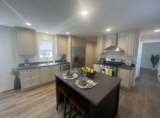 458 Cimarron, Lake Elmo, MN 55042