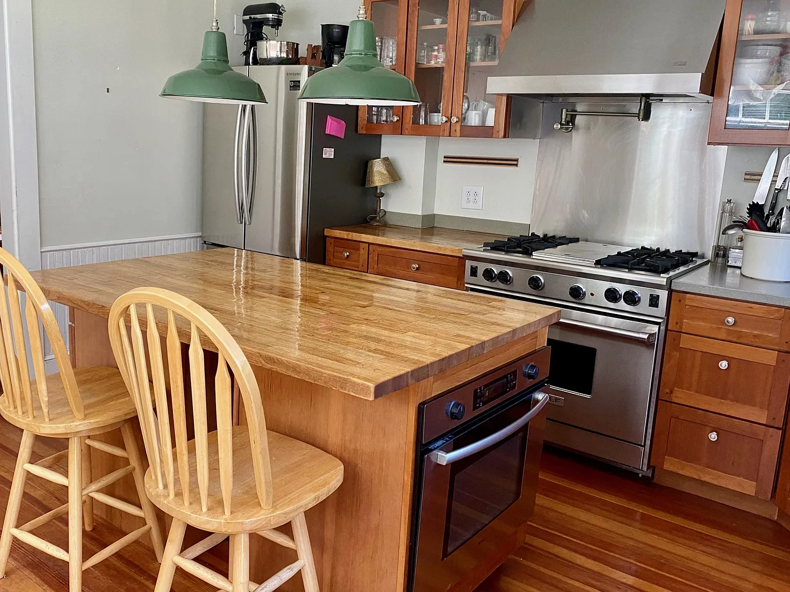5 bed, 2.5 bath, 1797 sqft, $3,900 — Photo 3