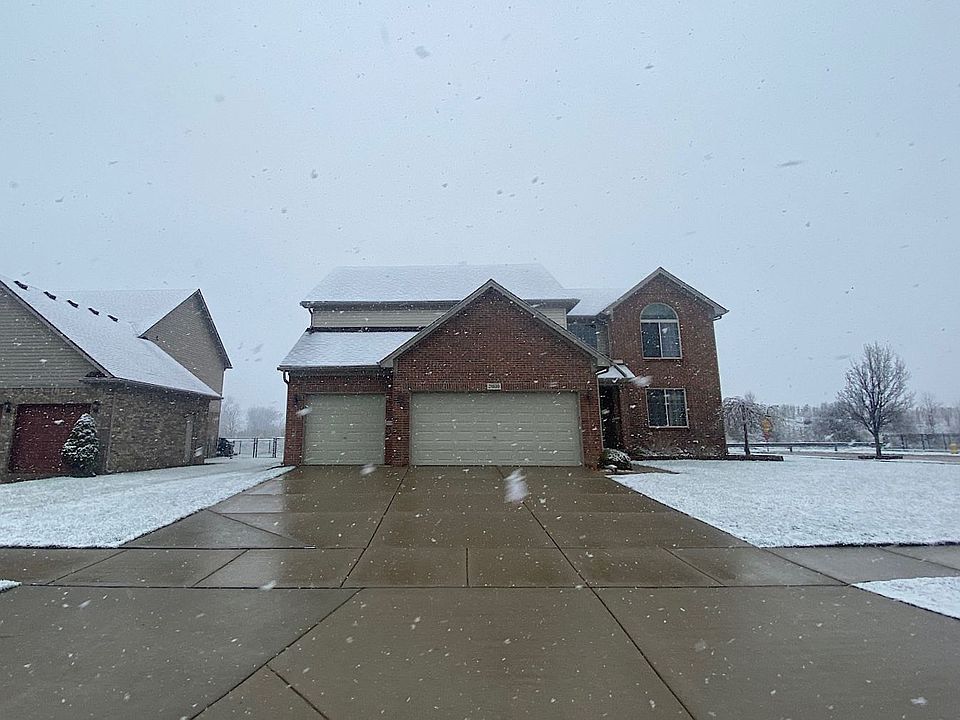1st image of 31530 Day Lily Dr