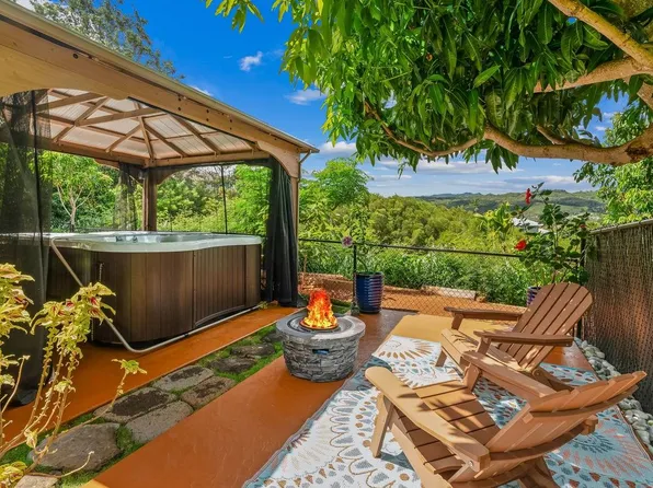 4285 Palama St, Kalaheo, HI 96741