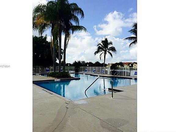 5th image of 663 Vista Isles Dr APT 1724