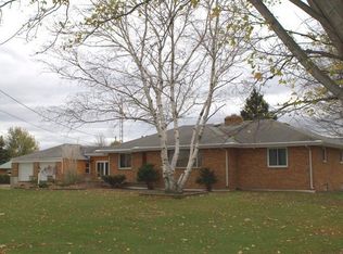 4314 Brown Rd, Oregon, OH 43616