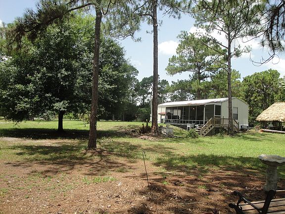 3rd image of 1055 Sweetwater Ave