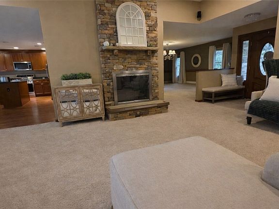 5th image of 2720 Orchard Ct