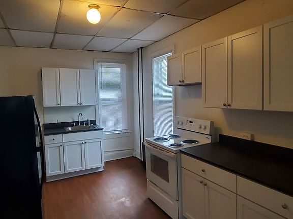 2nd image of 40 N Belvidere Ave Floor 2