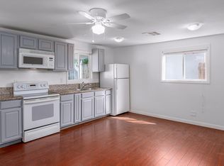 25033 Chestnut St, Newhall, CA 91321