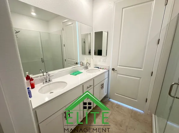 3290 Vallonea St, Manteca, CA 95337