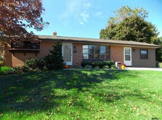 2112 Louise Ave, York, PA 17403