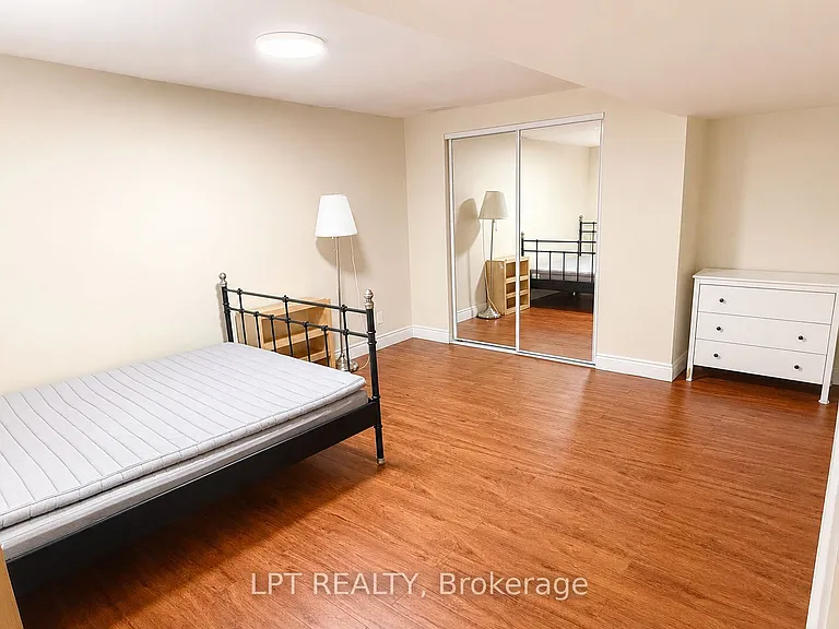 14 Hazelton Ave #BASEMENT — Photo 8