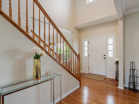 4th image of 40W241 Eastwood Ct