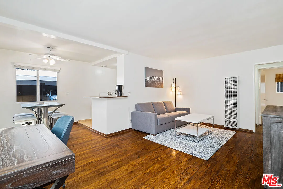 2 bed, 1.5 bath, $2,295 — Photo 4