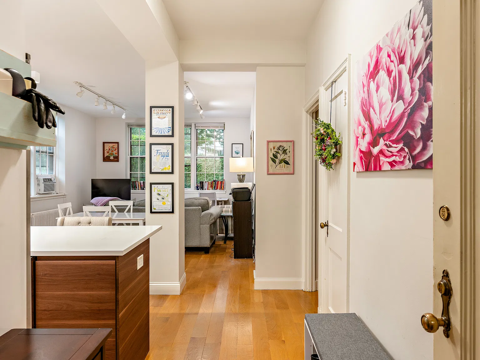 1 bed, 684 sqft, $2,600 — Photo 4