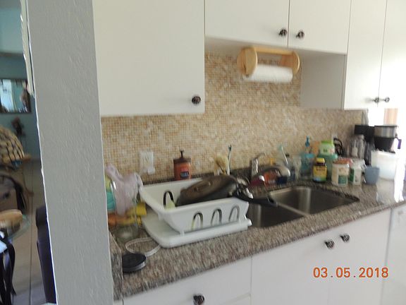 5th image of 1062 SE Prineville Street