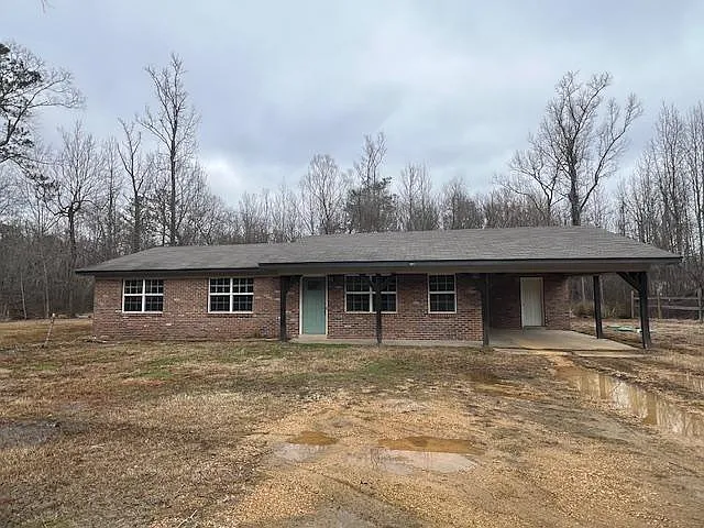 3 bed, 1559 sqft, $1,400 — Photo 1