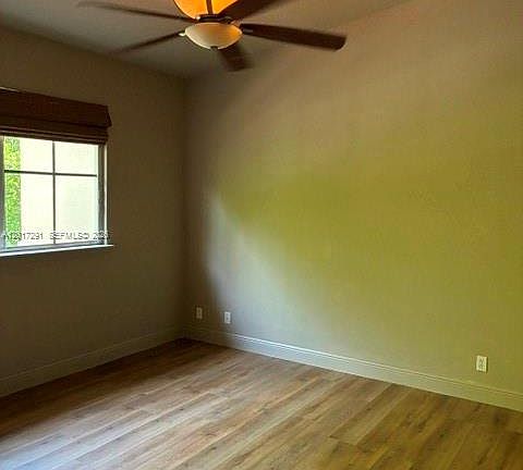 5th image of 2551 SW 99th Way