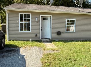 1025 & 1027 Kehoe Ln, Jeffersonville, IN 47130