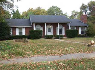 309 E Spring St, Patoka, IN 47666