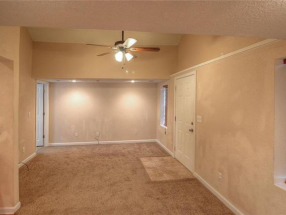 5th image of 11559 Felton St