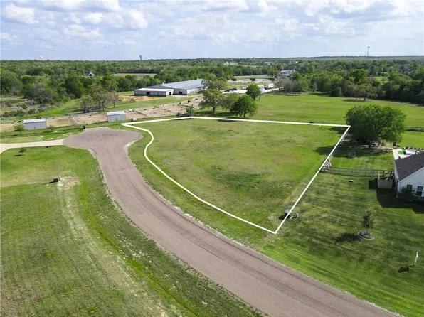 4201 Chukker Ln, College Station, TX 77845