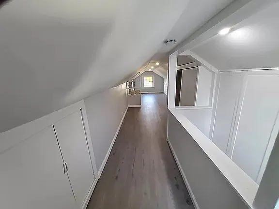 125 Berwood Ave — Photo 14