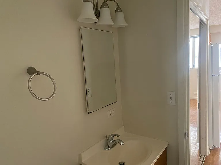 2407 Tusitala St — Photo 6