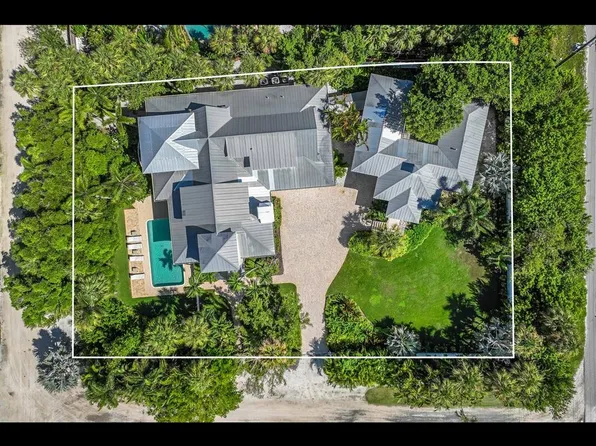 2021 20th St W, Boca Grande, FL 33921