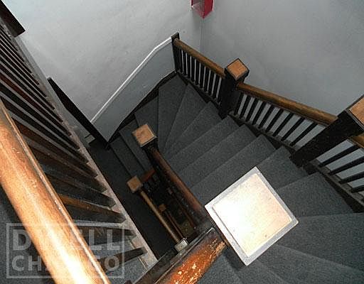 4th image of 2200 N Avers Ave #22003