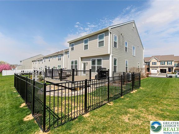 3rd image of 3973 Mink Rd