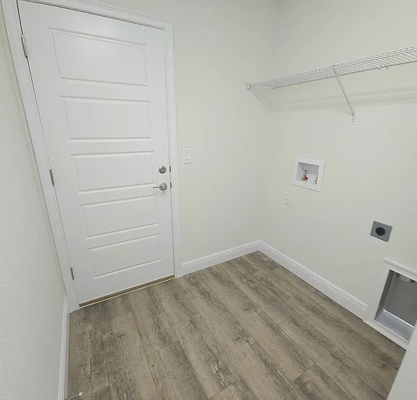 387 E Caldwell Dr — Photo 8