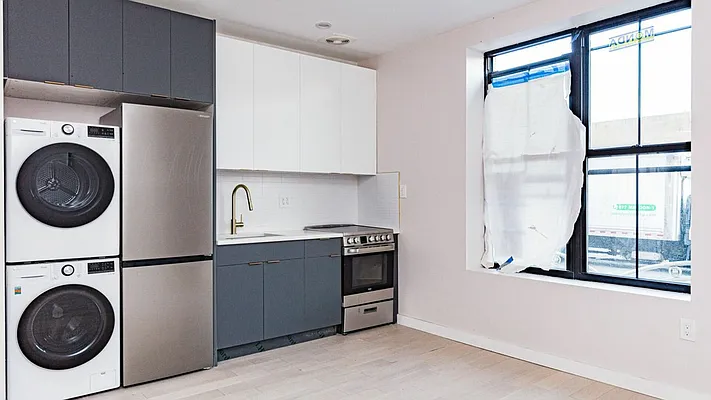 Rented by Jankos Group LLC | media 5