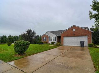 2115 Bluegrama Dr, Burlington, KY 41005