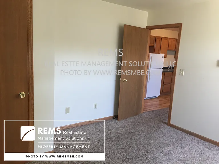 122 Maine St — Photo 3