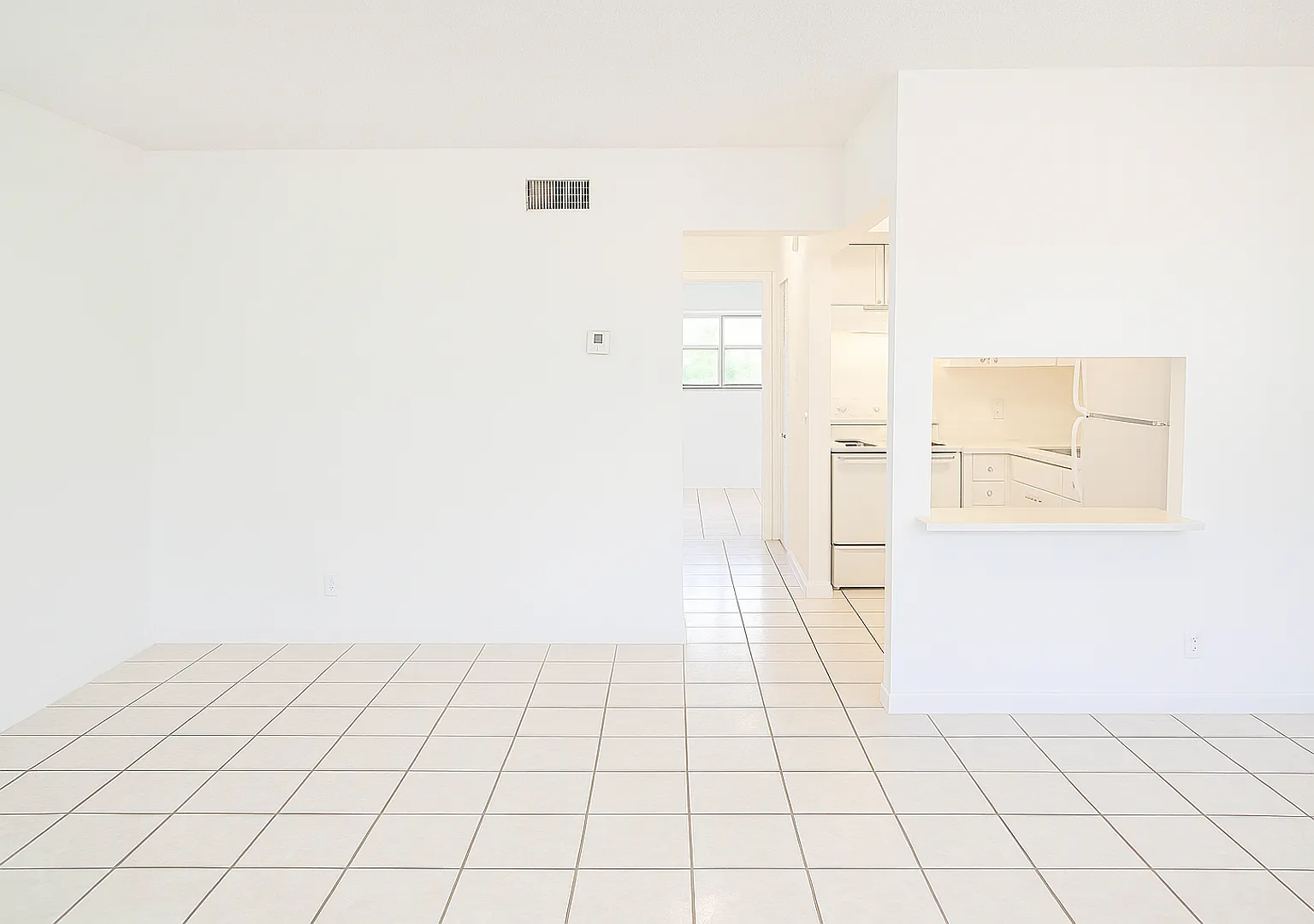 1151 NE 17th Ct — Photo 3