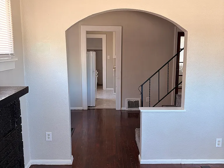 628 Polk St — Photo 7