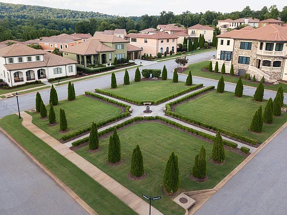3rd image of 22 Arezzo Dr