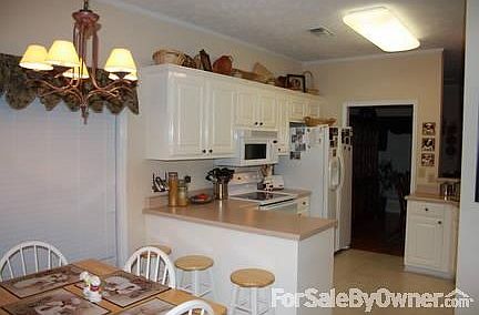Kitchen with breakfast area