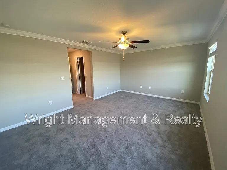 11736 Dumaine Valley Rd — Photo 18
