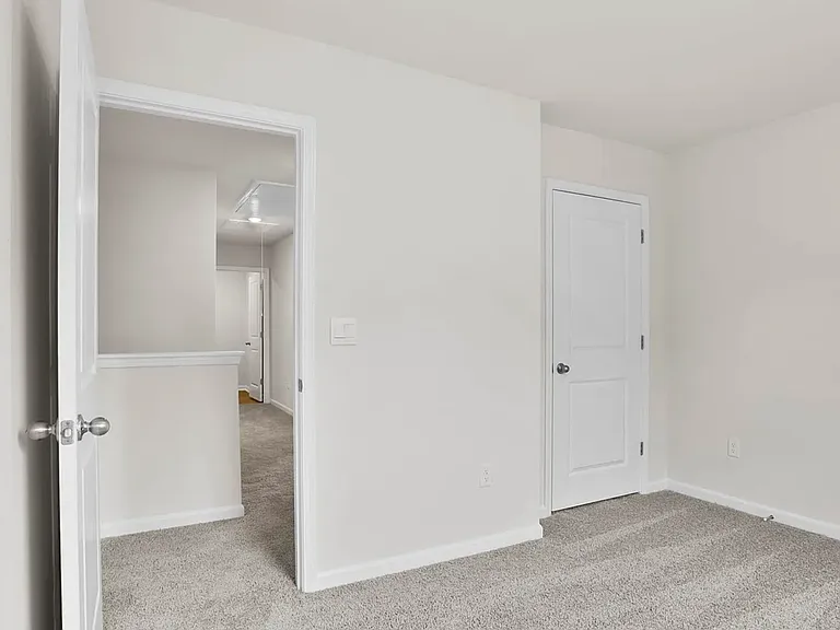 868 Wolverine Ln — Photo 18