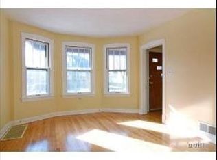 3935 Vernon Ave, Brookfield, IL 60513