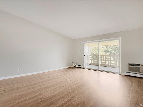 3rd image of 625 S Alton Way #7D