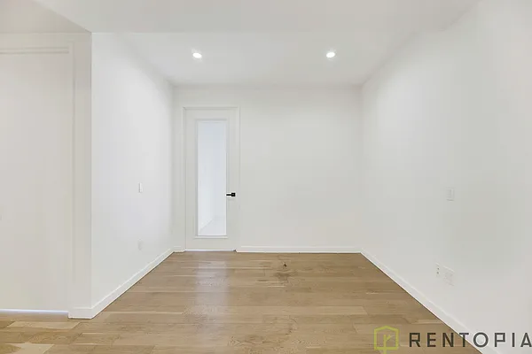 Rented by Rentopia | media 42