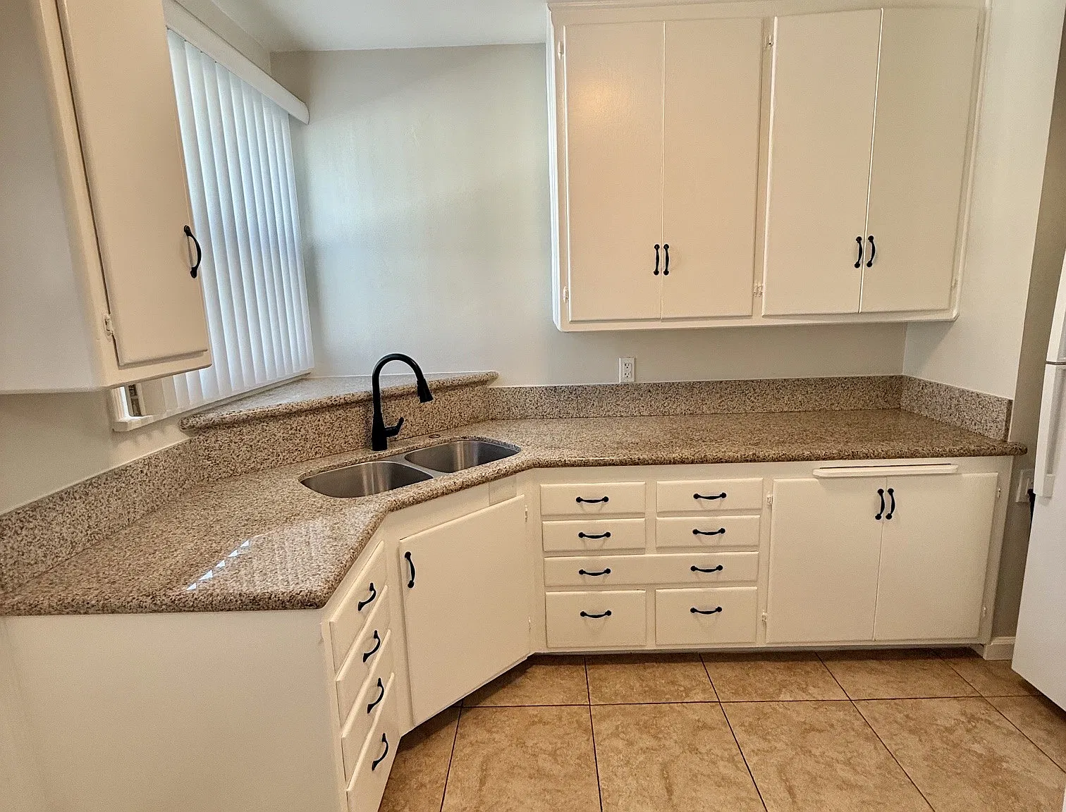 2 bed, $2,650 — Photo 3