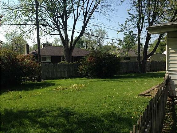 2nd image of 3625 Ireland Ct