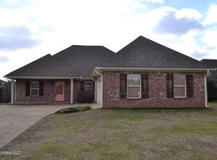 328 Red Cedar Dr, Brandon, MS