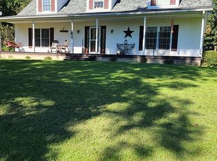 46640 Farley Dr, Vinton, OH 45686