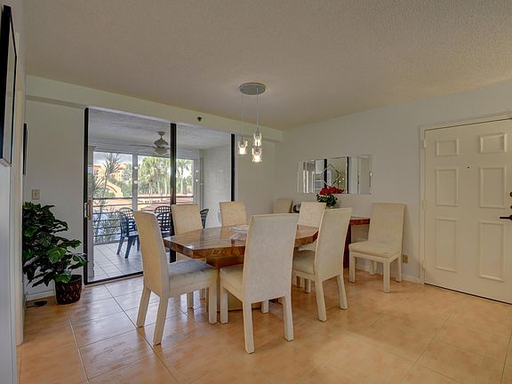 5th image of 7194 Promenade Dr APT 202