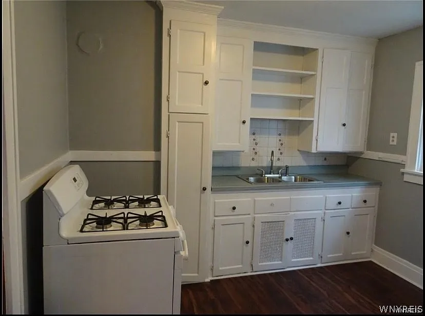 2 bed, 1.0 bath, 1085 sqft, $1,400 — Photo 3