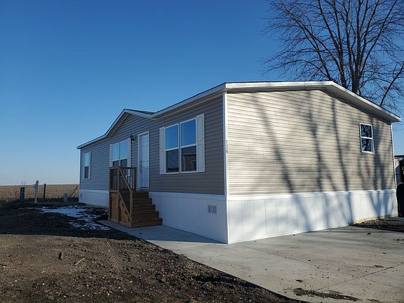 4th image of 1601 E Jackson St #126