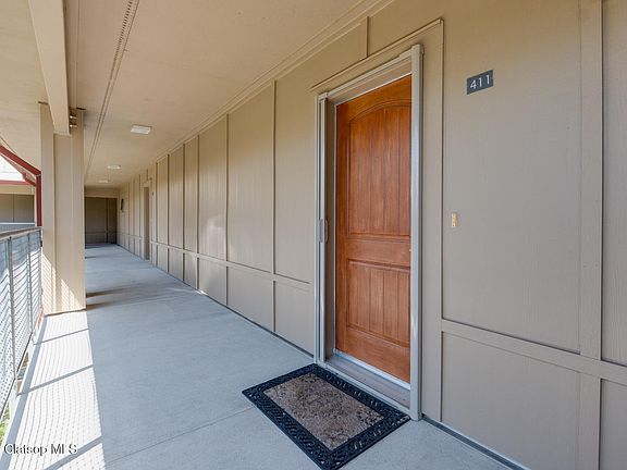 5th image of 3990 Abbey Ln