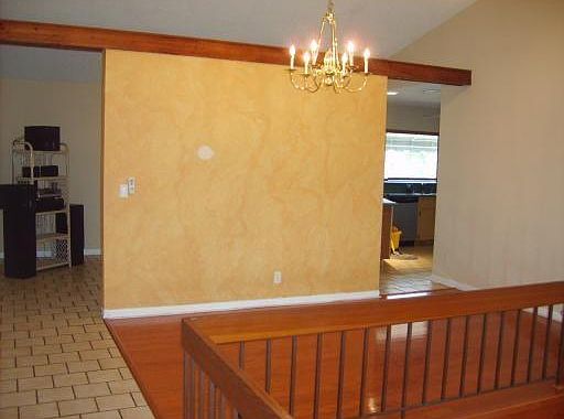 4th image of 8704 SW 55th St